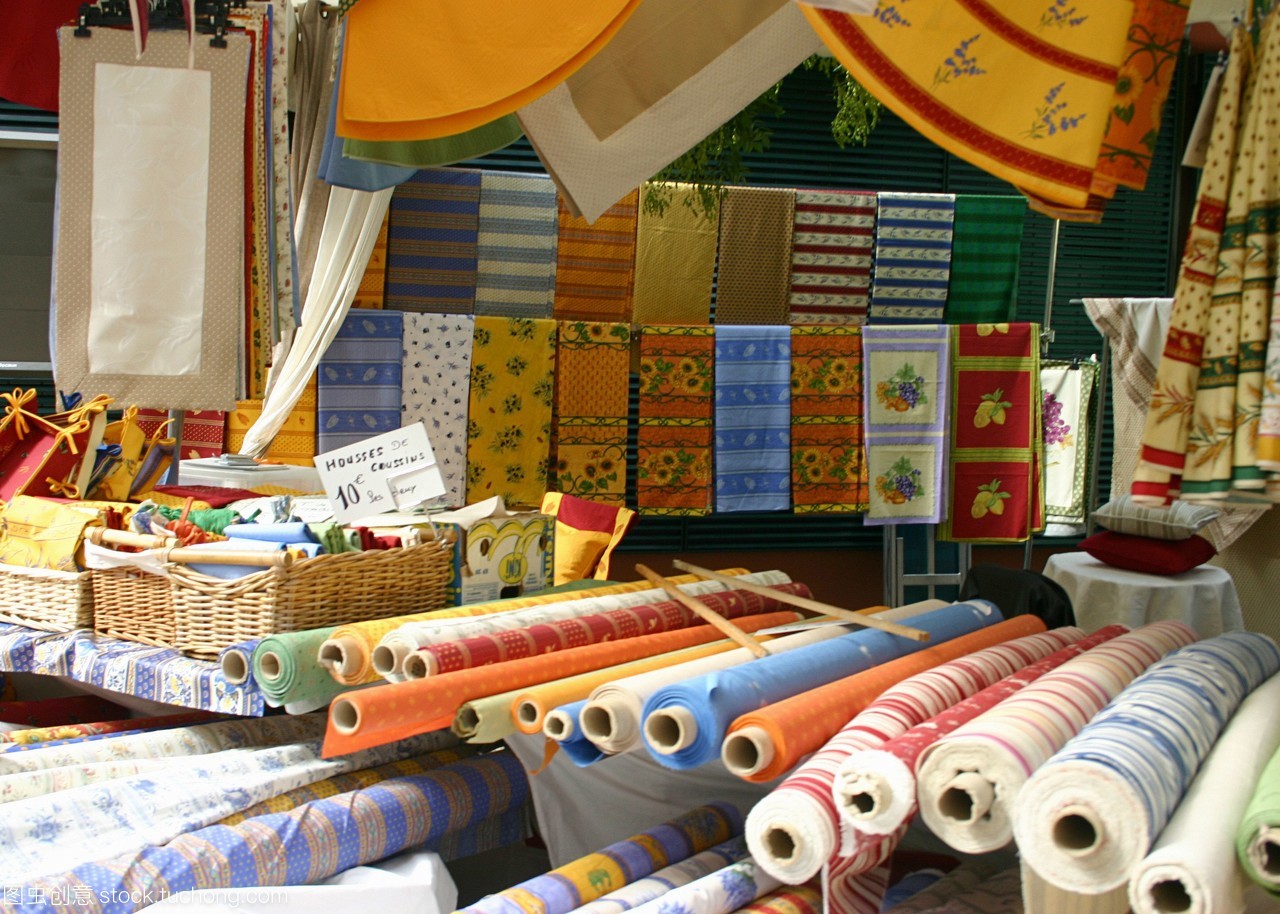 普羅旺斯紡織品的色彩與圖案 南法陽光下的織物藝術(shù)